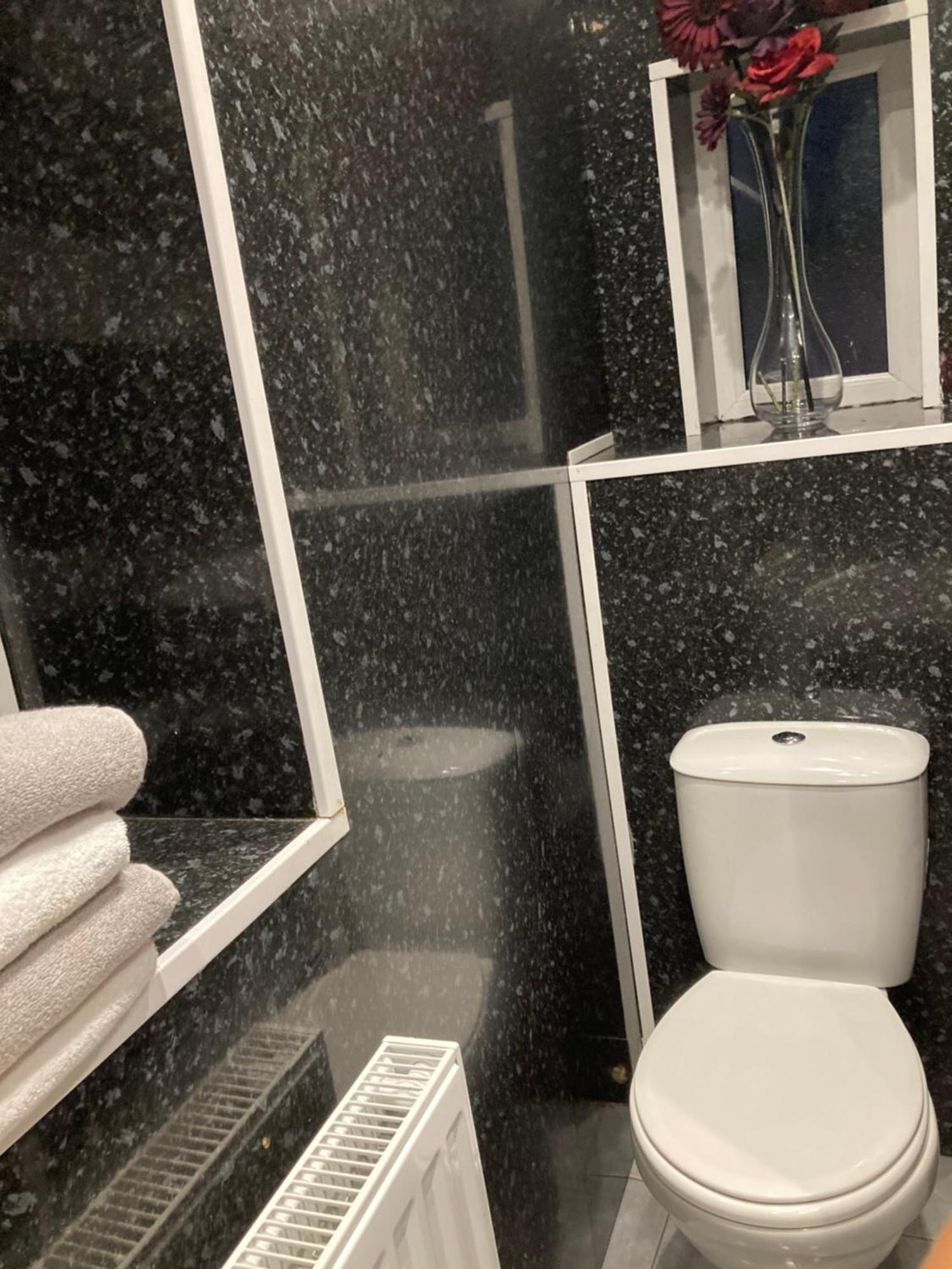 3 Bed Town House Llandeilo Carmarthenshire Villa Ngoại thất bức ảnh